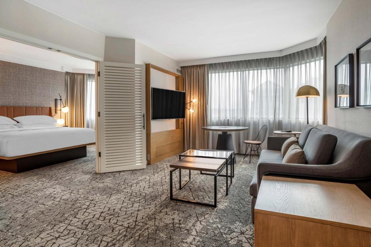 Sheraton Suites Wilmington Downtown Exteriör bild