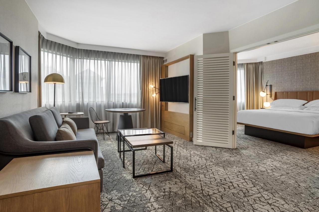 Sheraton Suites Wilmington Downtown Exteriör bild