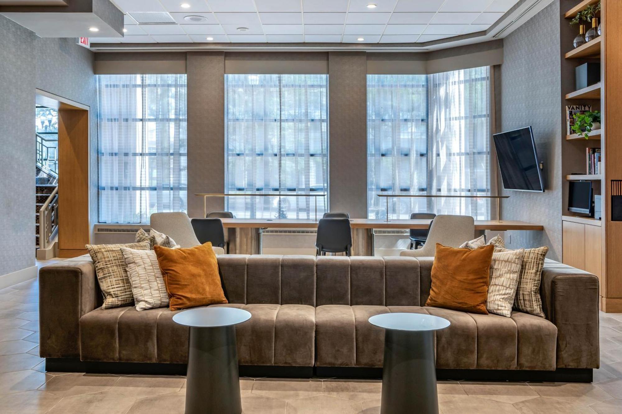 Sheraton Suites Wilmington Downtown Exteriör bild