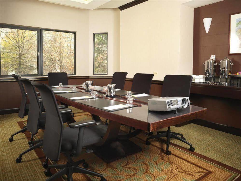 Sheraton Suites Wilmington Downtown Exteriör bild